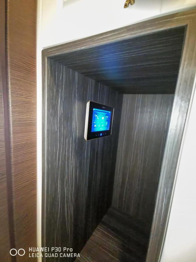 Luxury Apartments Alix Burgas Luaran gambar